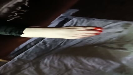 Amateur wife cumming hard watching bbc porn
