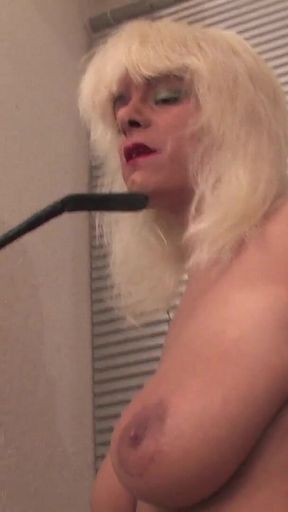 Tight Fit with Rough Strokes