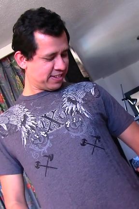 Nasty Amateur Straight Guy Juan Masturbating