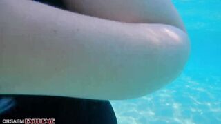 Underwater Devils Pedicure Sex & Nipple Squeezing point of view at Outdoors Beach - Long Natural Melons PAWG BBW Fiance Being Crazy on Vacation