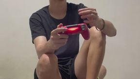 MASTER J SITTING DOM