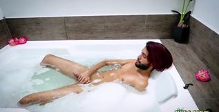 Using a vibrator in the jacuzzi until I cum