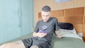 Surprising my boyfriend with a kissing orgy - By Pedrinho, Jully Hot and Lauren Young - Clip Full