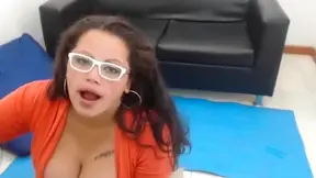 Chubby Cam Girl Sucks Hard Dick While Flexing Her Curves
