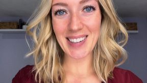 She Swallows (Endoscope)