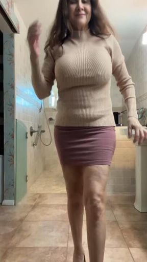 Let me be your secretary 😜