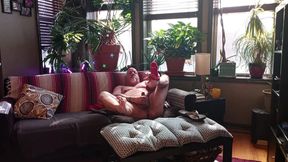Bear Jerks off in Flip Flops - Bonus Feature Included at the End