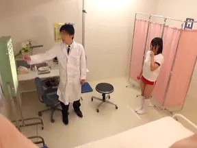 Vicious teen has her pussy penetrated