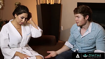 Step Cousin gets stuck during sensual massage