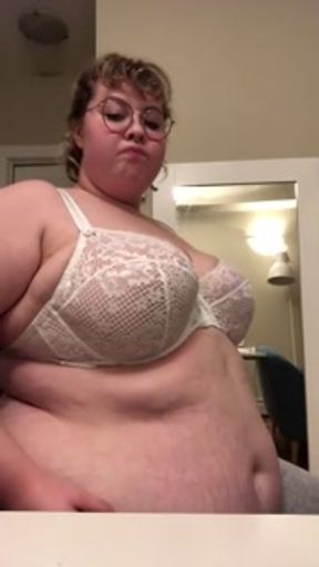 ALICE EATS: BBW DEVOURS FOOTLONG SUB AND COOKIES BELLY STUFFING *****HUGE GASSY BURPS*****