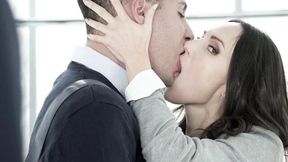 Watch alluring Zazie Skymm's movie
