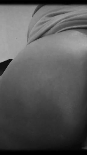 First time blowjob indian girl very juicy pussy fuck by boyfriend   Clip 1