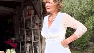 Molly sucks big dick from Sam Bourne