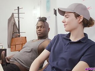 DETENTION SUCKS! Bored students Harrison Feels and Yuna Yule jerk off together!