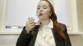 Office Lady Smoking 😘