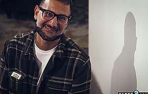 Tricky dude fucking his big boobed MILF lodgers pussy Sovereign Syre hard