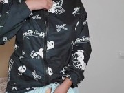 Heisse latina erniedrigt deinen kleinen Schwanz und vergleicht ihn mit ihrem dicken strap on Schwanz