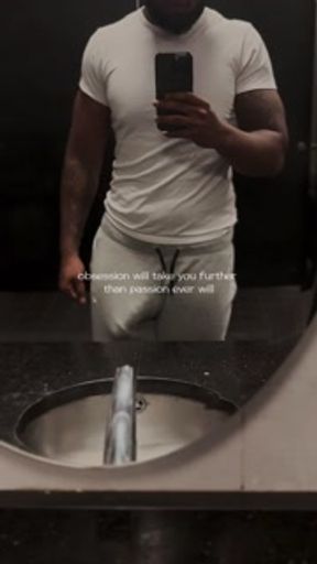 Gym bulge pt1