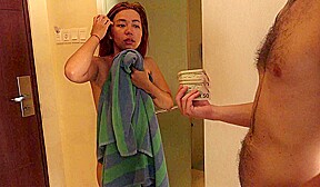 Mad Bundy in Sensual Massage - Porncz