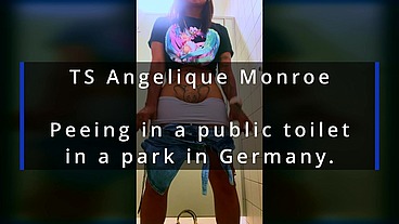 TS Angelique Monroe - Pee video