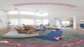 ”VRBANGERS - BRIDGETTE B HOT MOM FUCKING WITH THE POOL BOY”