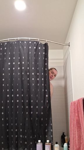 Princess Udders Shower Dance!