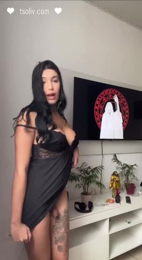 Naughty Transgirl Sways and Shows Off Her Dick