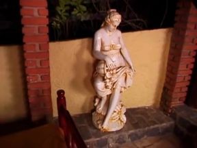 Suzana Holmes fucks dude and cums