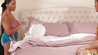Stepmom and stepaunt squirt all over me