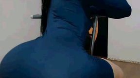 Extremely flexible brunette babe was fucking her twat with dildo