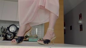 Goddess Lisa From Ukraine - Black Golden Chain Mules - Full - HD 1920x1080