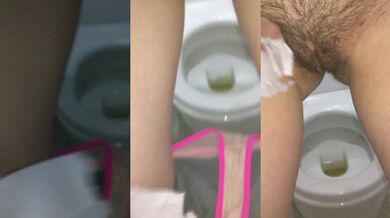 Pussy leaking very hard during ovulation, showing it in a public toilet