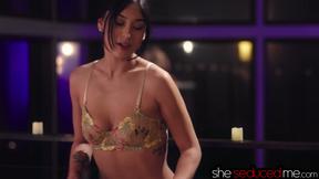 SHESEDUCEDME Seduced By The Masseuse