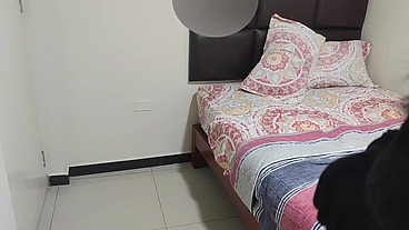 Casting 005 - Aracely, estudiante de psicología, nos brinda el casting más divertido e inusual en la historia del canal... Tiene unas hermosas Tetas (Versión Completa)