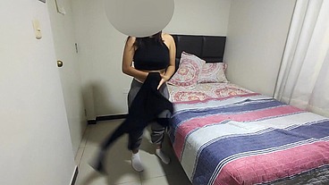 Casting 005 - Aracely, estudiante de psicología, nos brinda el casting más divertido e inusual en la historia del canal... Tiene unas hermosas Tetas (Versión Completa)