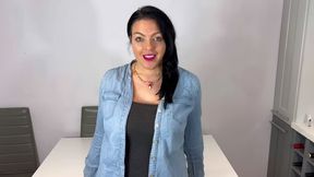 Public Jeans Pee 17 Minutes Long!