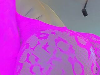 Bottle gal let me bang please