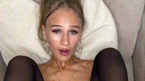 Video sent by @lillnika18 @Teasing & #Stockings #Teen #Shaved Pussy #Blonde #Small Tits hardcore gratis film | Tik.Porn