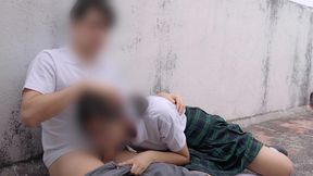 dos estudiantes rapidin en el patio! una cogida rapida en el patio en alta definicion (hd)