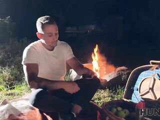 HUNT4K. Czech teen Chloe Heart jumped on a hunter’s knob