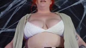 *850x480* Halloween Potion Transforms Deanna into GIANTESS! MP4