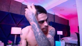 Aron Muller Private Show