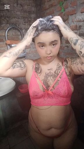 A Very Hot Bath with Latina