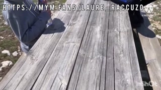 I get my ass fucked in the middle of the day in the forest by a stranger !!