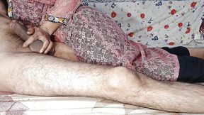 Desi Pakistani Bhabhi Pussy Fucked with Hardsex in Doggystyle
