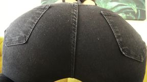 Farting Queen!
