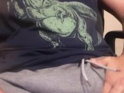 DANDOTE VERGA PELUDA DE CERCA SHORT DEPORTE SEMEN DE / YOUNG CLOSE BIG DICK CUM MOAN SPORT