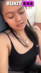 Jilat memek di depan rumah pacar mantap banget rasa nya tonton sekarang