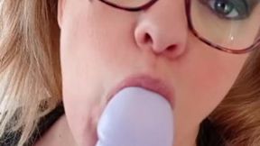 maitresse qui est vraiment deconcentree je rentre du travail, mais au lieu ...