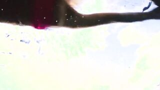 milf fucks sugar daddy in front of mirror